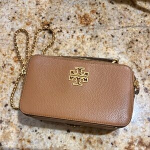 Tory Burch Britten Crossbody Brown Leather Crossbody with Gold Chain